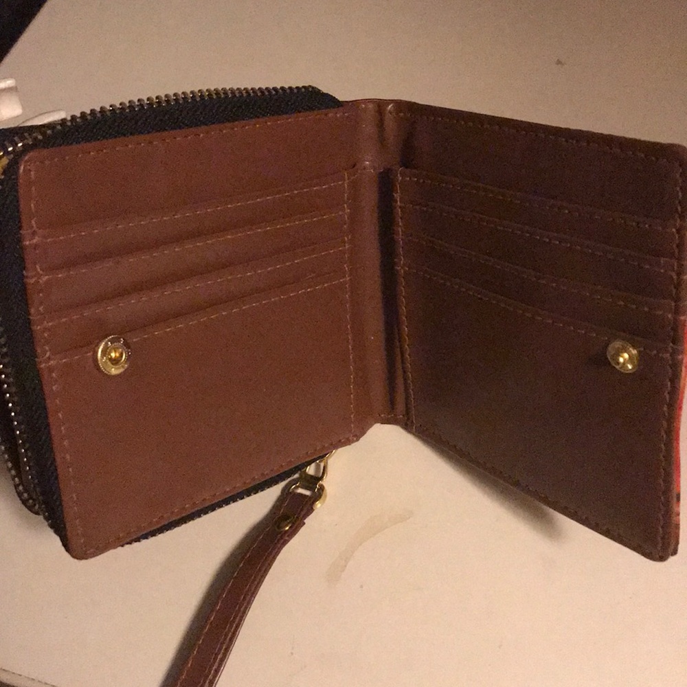 Wallet - Picture 2 of 3